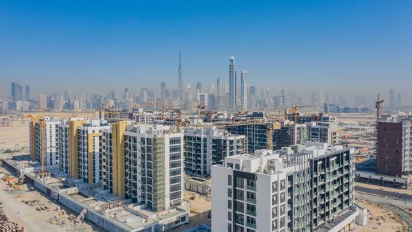 عزيزي تبرم اتفاقية مع "شيلفكو للصناعات المعدنية" لتوريد منتجاتها إلى ريفييرا