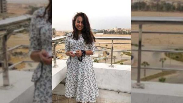 طالبة جامعة طنطا