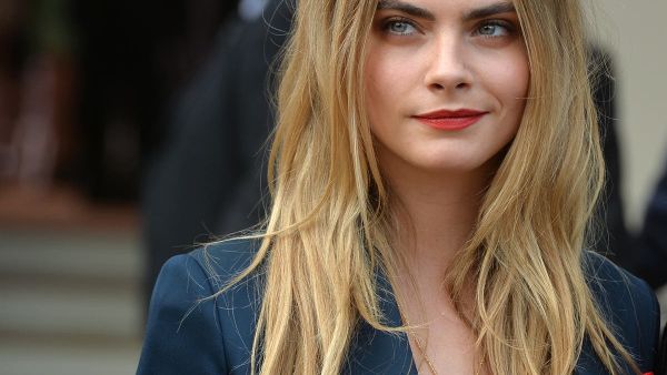 كارا ديليفين