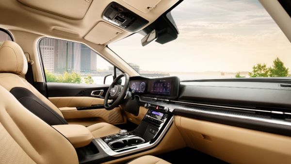 Two Decades Of The Carnival Kia Celebrates Over 20 Years Of Its Flagship Minivan With A New Modern Look 