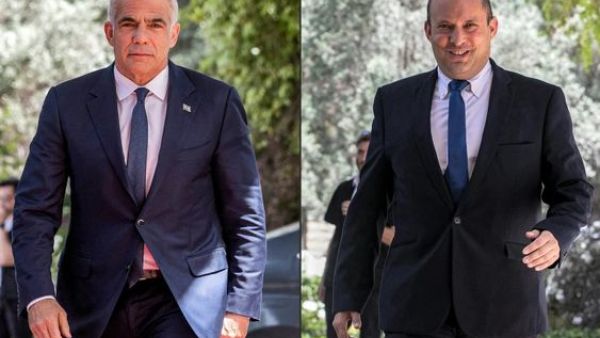 Yair Lapid (left),  Naftali Bennett 