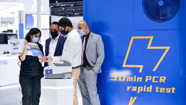 خلال الحدث رئيس أبحاث مايكروسوفت يتحدث عن إنشاء المختبرات المستقلة قريباً خلال مشاركته في ميدلاب الشرق الأوسط 2021