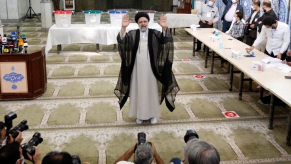 اكدت اكثر من 70 شخصية اجنبية نيتها حضور مراسم اداء الرئيس الايراني الجديد ابراهيم رئيسي للقسم الدستوري