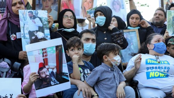 international community called to help stave off a social explosion in Lebanon