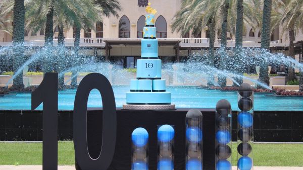  قصر البستان، فندق الريتز – كارلتون يحتفي بعقدٍ من التميز كـ’جوهرة عُمان‘