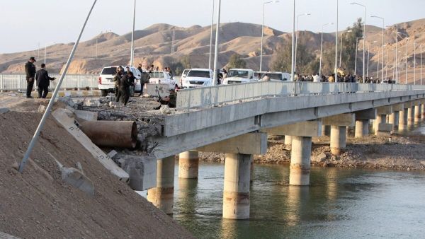 Al-Sodor Bridge, over the Tigris River, near al-Mansuriya in Iraq's Diyala province