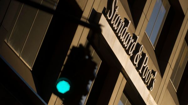 «ستاندرد آند بورز» ترتفع لمستوى غير مسبوق بفعل التكنولوجيا
