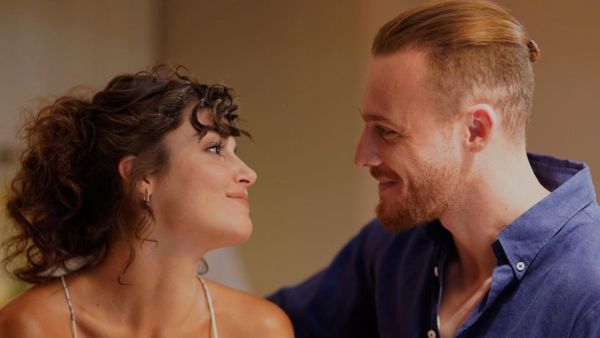 Kerem Bürsin bursin Hande Erçel ercel Eid mubarak Al-Adha bölüm Sen Çal Kapımı 