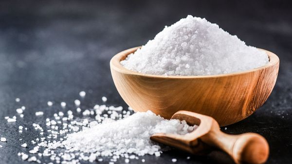 إذا واجهت سدد في صرف أو بالوعة المنزل، استخدمي هذا الخليط لإزالته 