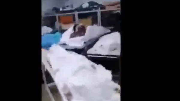 تكدس جثث ضحايا كورونا