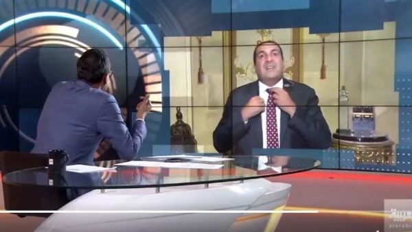 وسقط عمرو خالد أمام قناة العربية