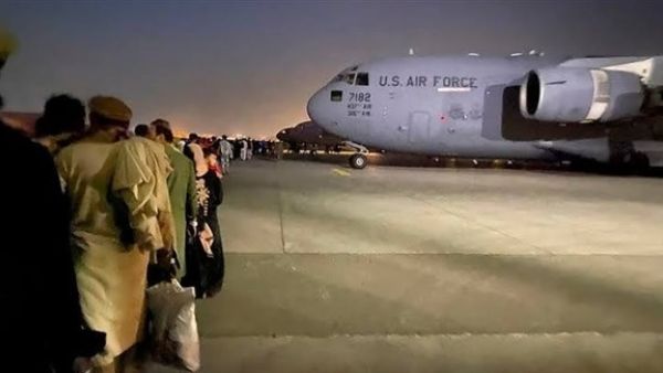 مطار كابل في أفغانستان