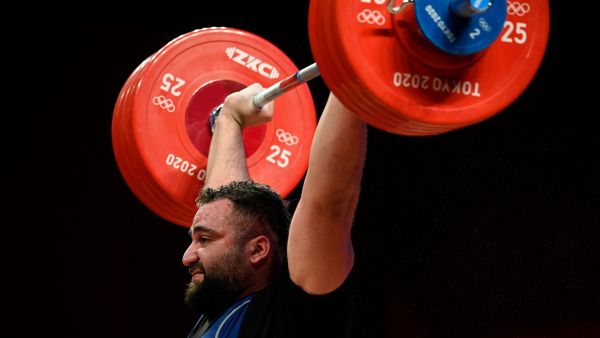 الرباع السوري معن أسعد