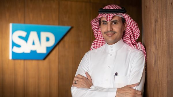 "البحر الأحمر للتطوير" تعزّز جهود التحوّل الرقمي بالشراكة مع "إس إيه بي"