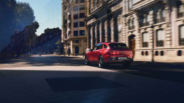 Juma Al Majid Est. Announces Arrival Of Genesis GV70 