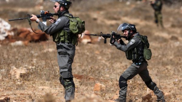 Palestinian protesters in West Bank attacked