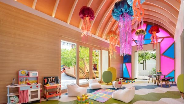 Family By JW Little Griffins Kids Club - Celebrate Togetherness On Your Holiday
