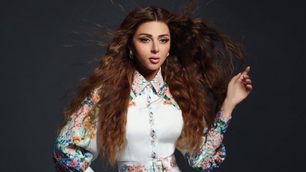 Pregnant in Bikini! Myriam Fares Blasted for Sharing Swimsuits Pictures on Instagram