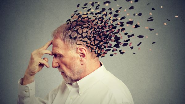 يعتقد الفريق أنه قد يكون هناك بعض التداخل بين الشيخوخة الفيزيولوجية والمرضية في الدماغ