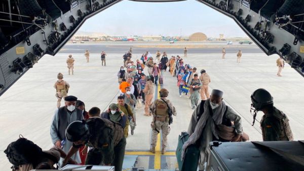 إجلاء من أفغانستان