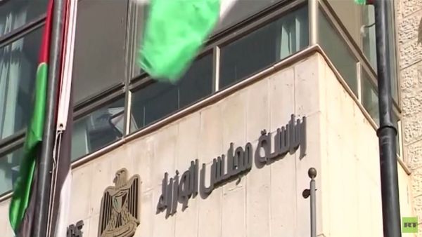 إعادة النظر في كل الترقيات والتعينات لأقارب المسؤولين التي تمت في الفترة الأخيرة