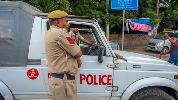 Indian Official, Wife shot dead in Kashmir