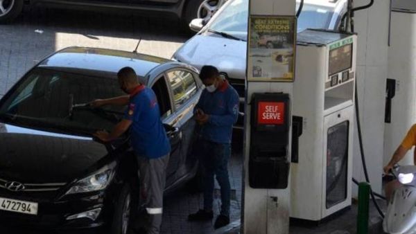  توقفت تعبئة الوقود في المحطة وتتم متابعة الأمر مع القوى الأمنية