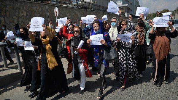 Women protesters in downtown Kabul 