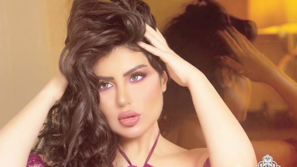 حليمة بولند