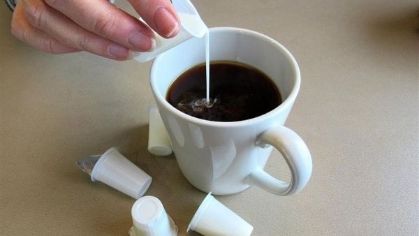 7 بدائل صحية لمبيض القهوة