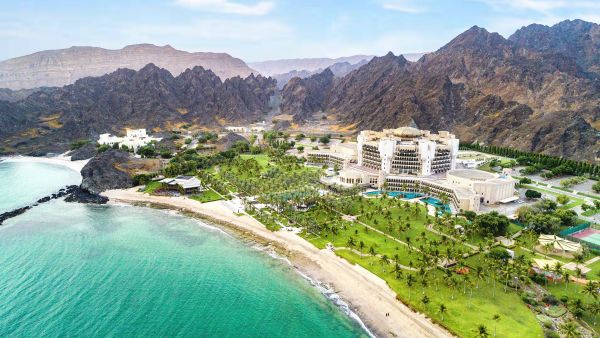 فندق قصر البستان فندق قصر البستان، الريتز – كارلتون: الوجهة العائلية لذكريات خالدة