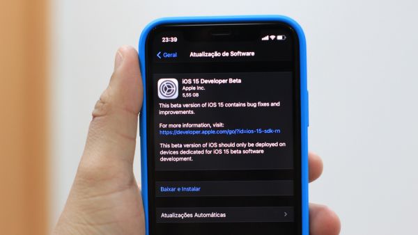 نظام التشغيل لأجهزة هواتف ابل "آي أو أس 15"  (IOS15)