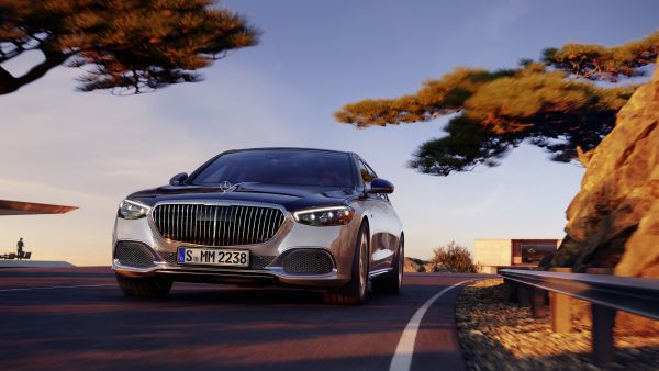 100 عام من سيارات مايباخ: العرض العالمي الأول لإصدار الذكرى السنوية المحدود "Edition 100"