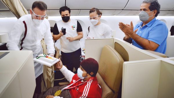 الناقل الوطني لدولة الامارات، ناقل رسمي لمنتخب الإمارات البارالمبي الاتحاد للطيران تحلق بأبطال الإمارات للالعاب البارالمبية إلى أرض الوطن