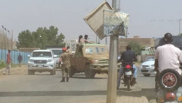 البرهان: صراع على المناصب