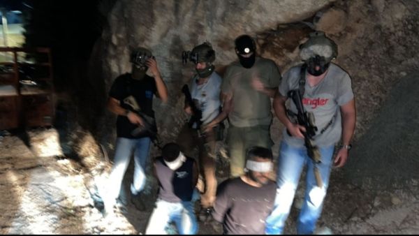 اعتقال زكريا الزبيدي