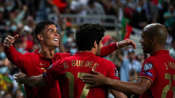 رونالدو يقود البرتغال لفوز كاسح على لوكسمبورغ