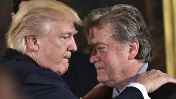 النواب الأمريكيون يؤيدون إحالة حليف لترامب للقضاء الفدرالي