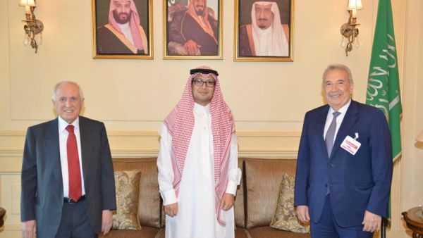 مجلس الأعمال اللبناني-السعودي يطالب بإستقالة أو إقالة وزير الإعلام