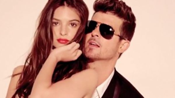 Thicke “sheepishly apologized” after the incident.