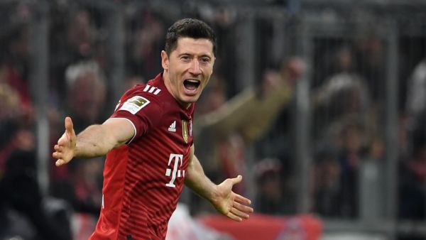 ليفاندوفسكي يقود بايرن ميونيخ لانتصار جديد
