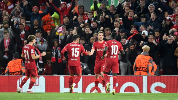 ليفربول يواجه آرسنال في واحدة من أبرز مباريات اليوم