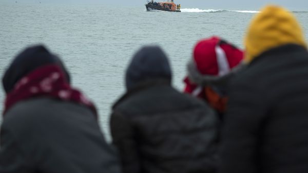 More than 2 dozen migrants die as boat capsized in English Channel