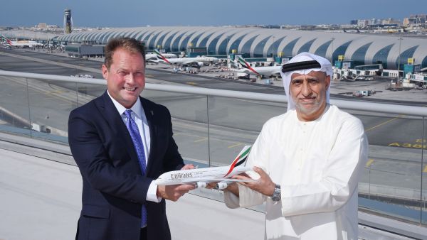 طيران الإمارات تعزز جهود الاستدامة عبر تطبيق برمجيات "جنرال إلكتريك الرقمية" ضمن عملياتها