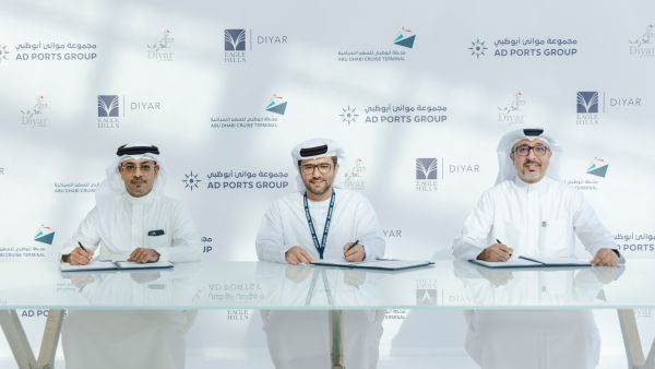 خلال الحدث تعاون بين مجموعة موانئ أبوظبي وشركة ديار المحرق و"إيجل هيلز ديار" لدعم قطاع السفن السياحية في الخليج العربي