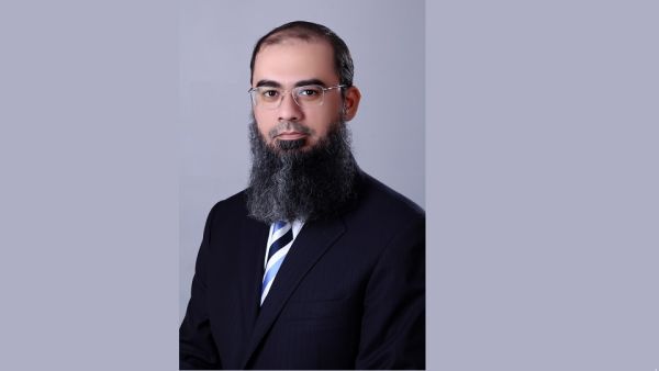 خُرام هلال، الرئيس التنفيذي لـ ستاندرد تشارترد صادق بنك ستاندرد تشارترد "صادق" يطلق برنامج تمويل إسلامي بقيمة 100 مليون دولار