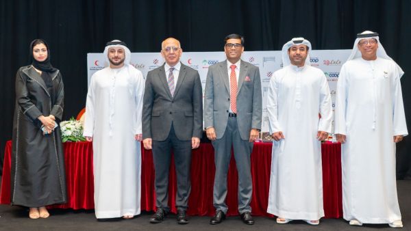 تعاون بين الهلال الأحمر الإماراتي وجامعة أبوظبي لتعزيز فعاليات حملة دعم التعليم  بالتنسيق مع جمعية أبوظبي التعاونية ومجموعة اللولو العالمية