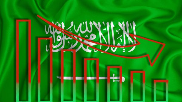 الأسهم السعودية تسجل تراجعاً بأعلى وتيرة في 13 شهرا