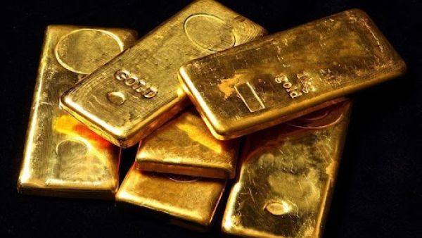 Gold will generally retain its value during periods of increasing inflation and not get undermined like bonds Gold Prices Start to Move Higher on Dollar Weakness