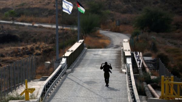 الحدود بين الأردن والضفة الغربية